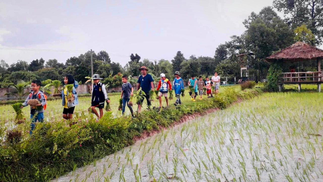 Baan Thung Home Stay Prasat 外观 照片