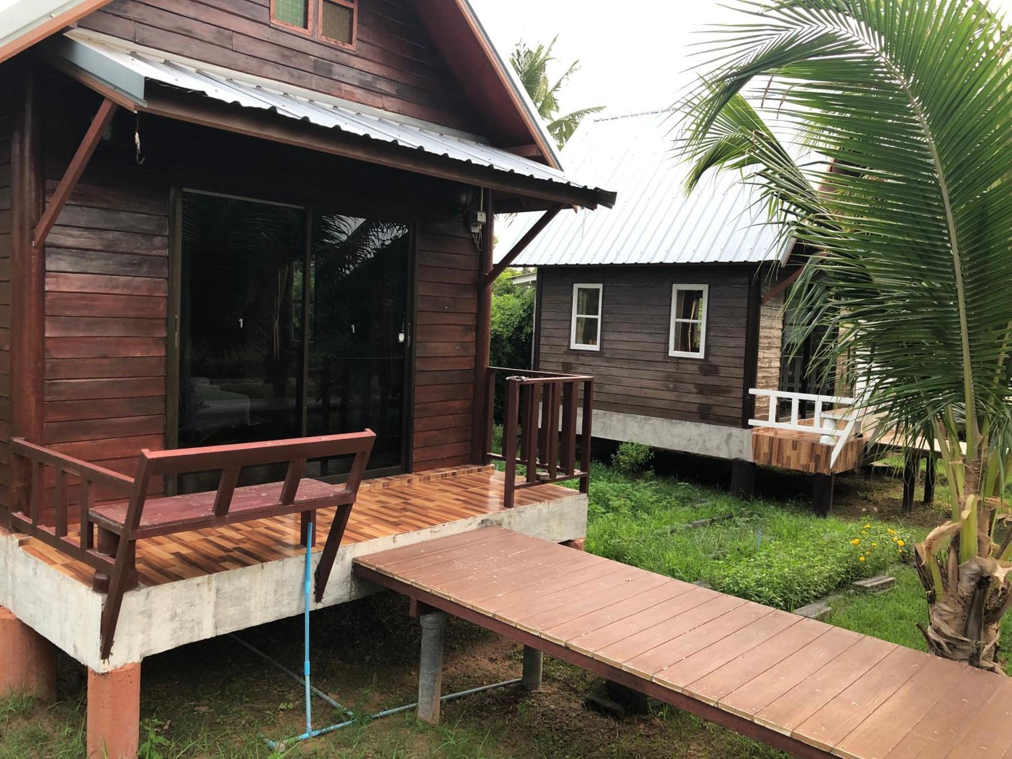 Baan Thung Home Stay Prasat 外观 照片