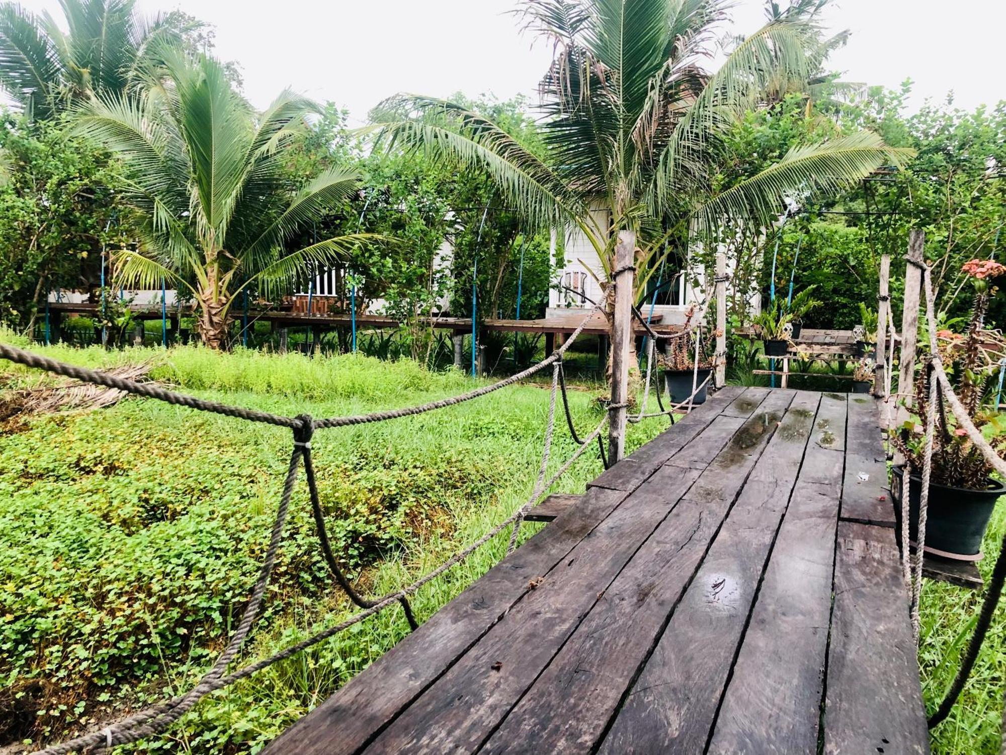 Baan Thung Home Stay Prasat 外观 照片