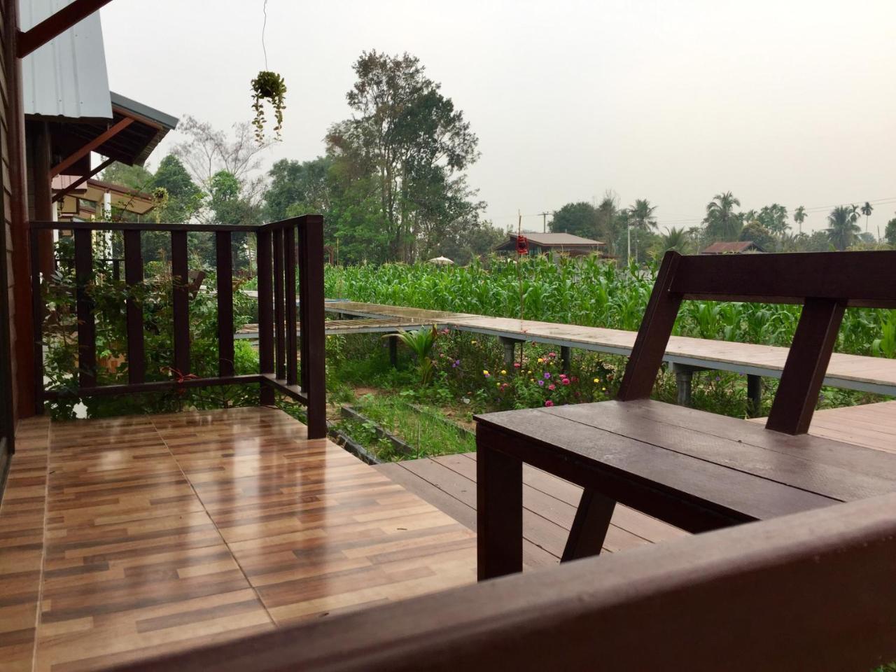 Baan Thung Home Stay Prasat 外观 照片