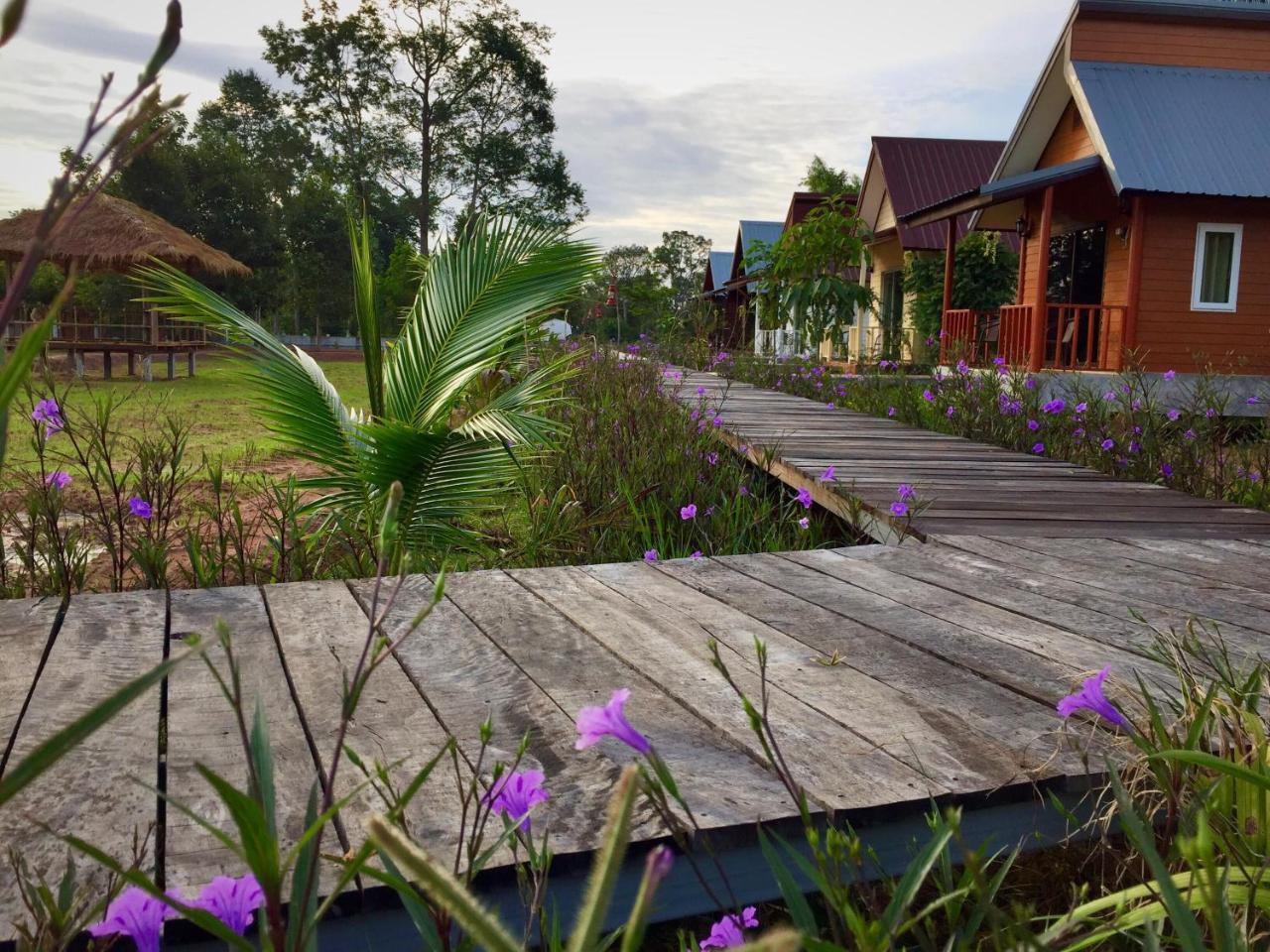 Baan Thung Home Stay Prasat 外观 照片